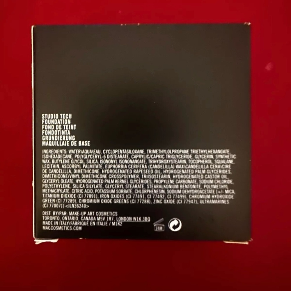 MAC Makeup Collection/Bundle. 7-PCS. Retails $259. Authentic. NEW! - Picture 3 of 13